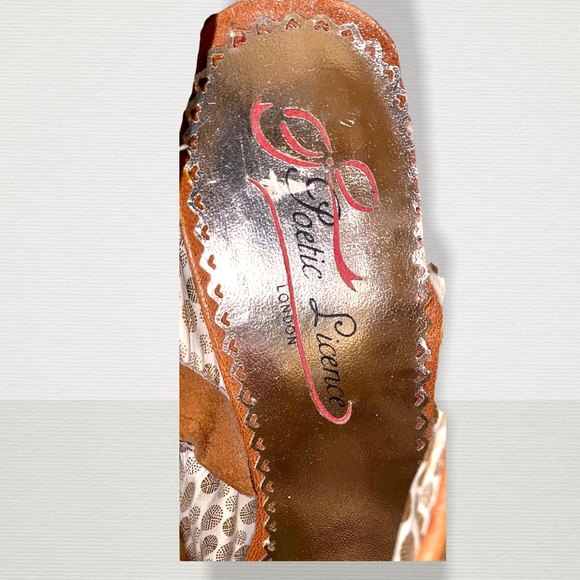 Poetic Licence London Heels size 6.5 US, 4.5" heel Brown/Tan with two bows - Picture 5 of 12